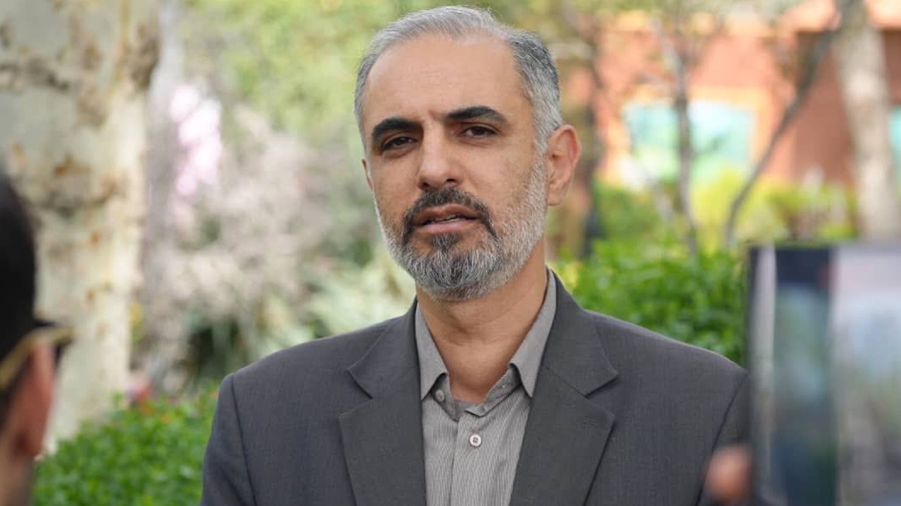 استفاده از گونههای بومی و کمآببر در فضای سبز، راهکار توسعه پایدار کرج