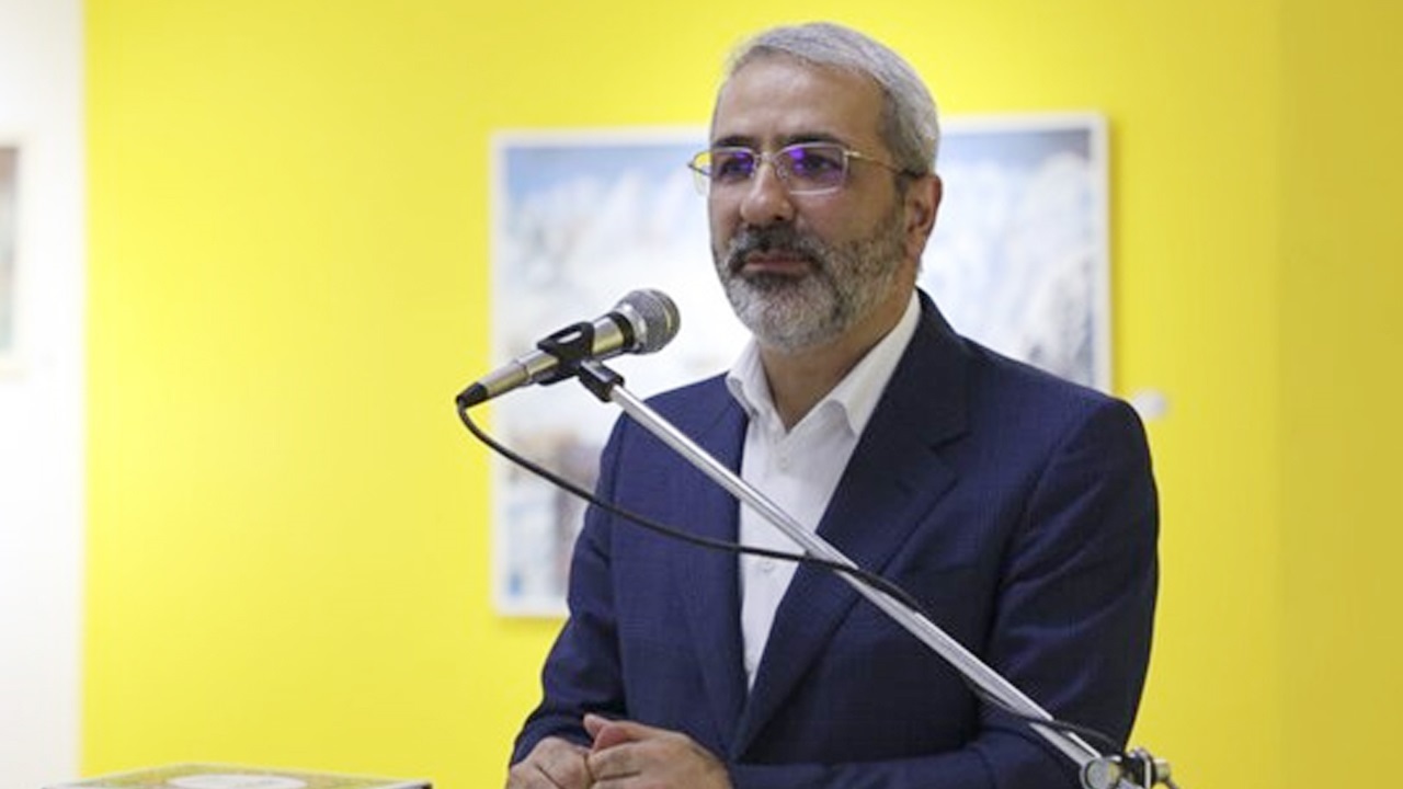 کمکاری در پروژههای آسفالت باید با برخورد قاطع مواجه شود