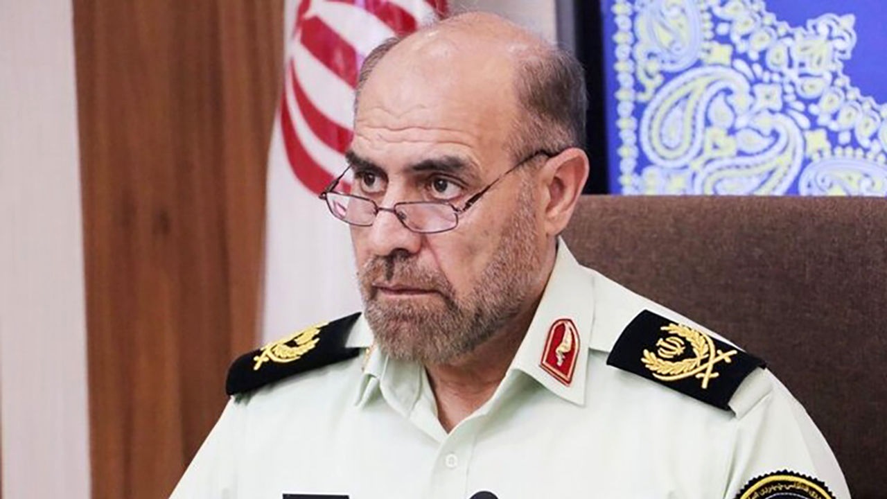اعضای باند کلاهبرداری با دستگاه اسکیمر در البرز به دام افتادند