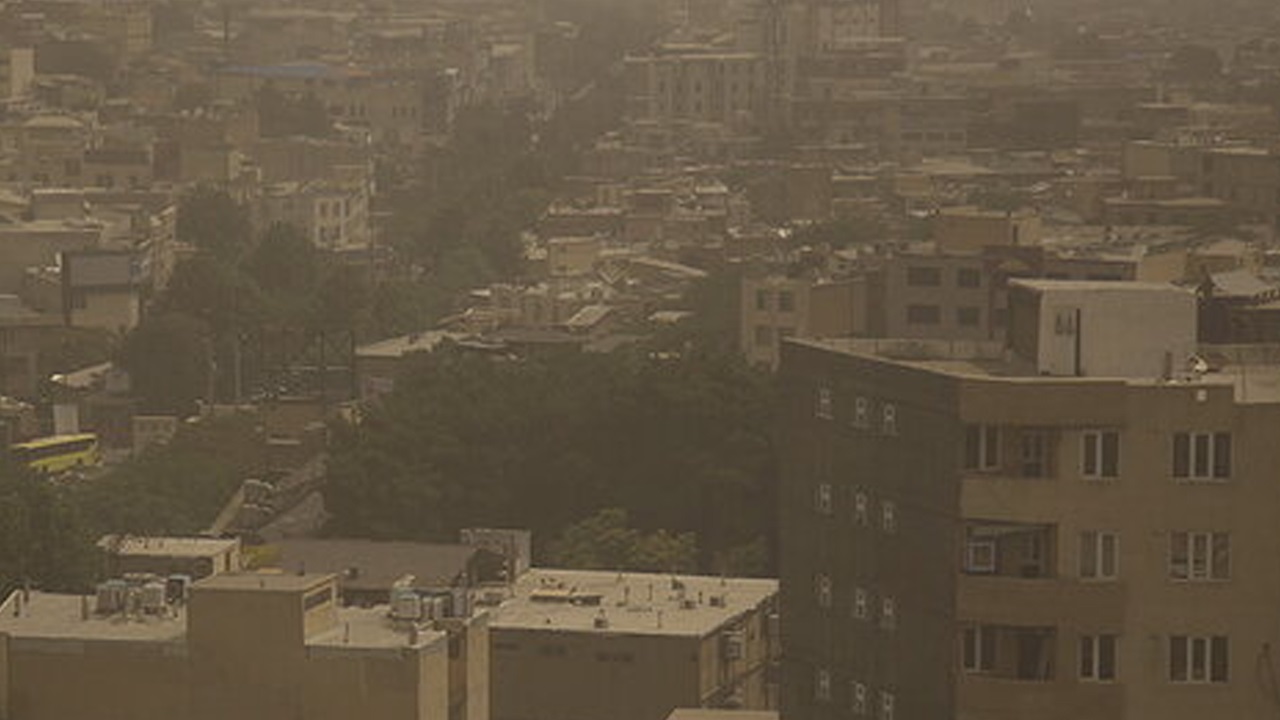 کاهش بارشها آلودگی هوا را تشدید کرده است