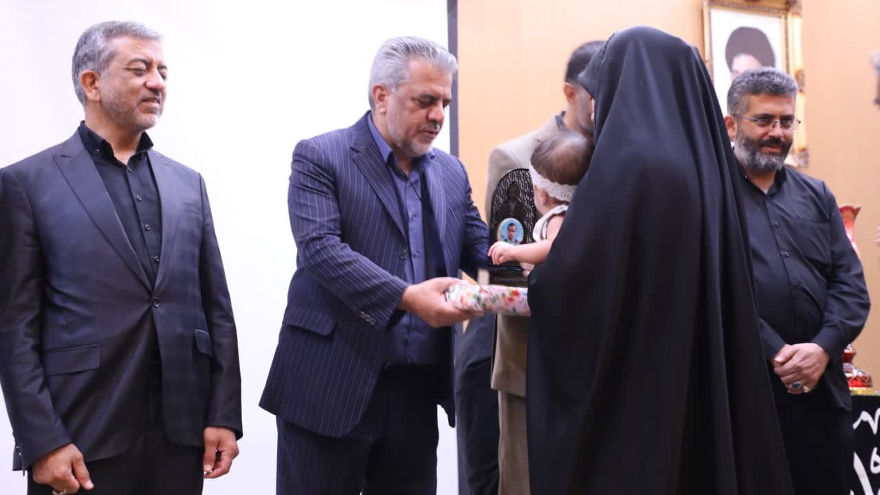 تربیت نسل مؤمن و آگاه با الگوی عاشورا محقق میشود