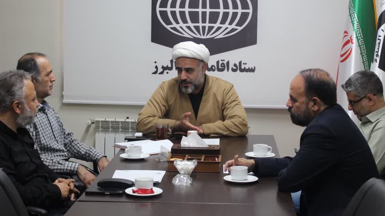 فرشهای فرهنگی؛ اقامه نماز در مدارس با طرحی مشارکتی