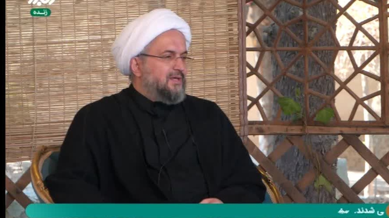 اجتماع بزرگ اربعین حسینی در صحن امامزاده محمد(ع) کرج