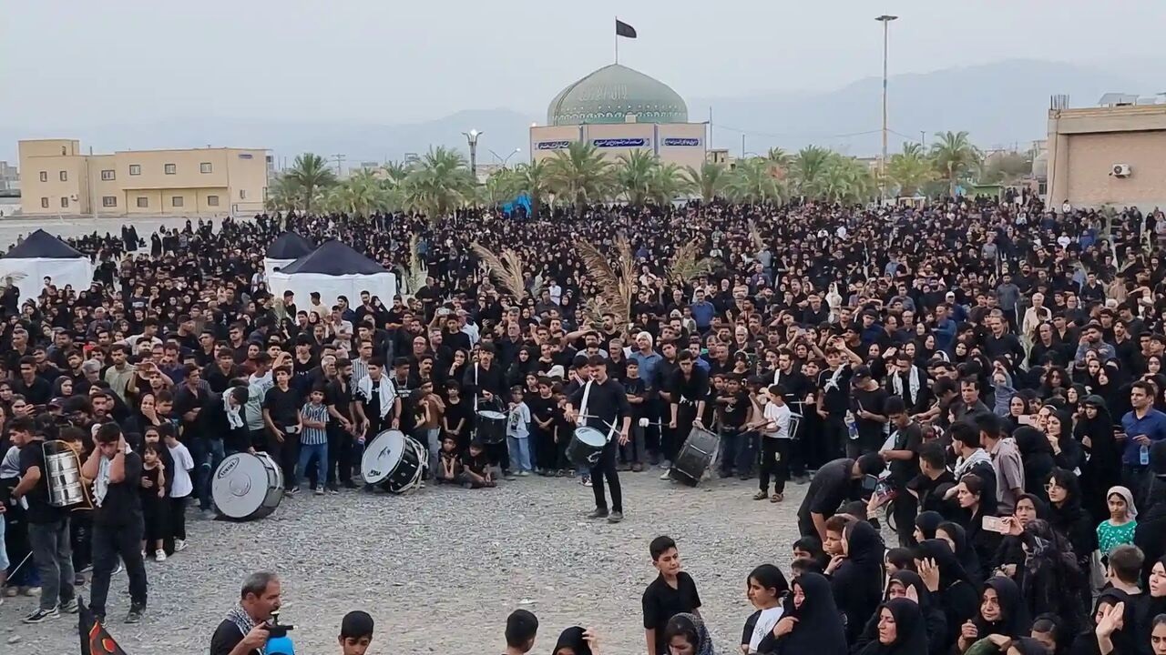 برگزاری راهپیمایی جاماندگان اربعین در کرج و مهرشهر