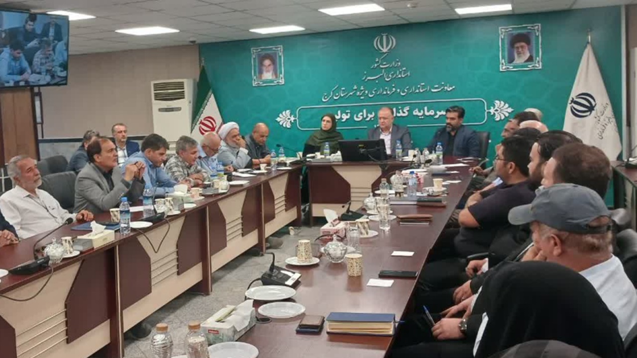 نقشآفرینی احزاب در توسعه استان ضروری است