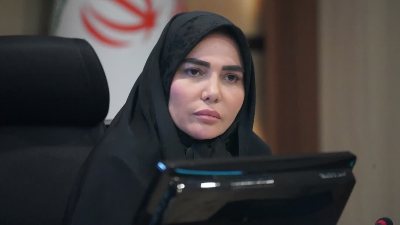 نبود کارتهای هوشمند، پرداخت کرایه اتوبوس را سخت کرده است
