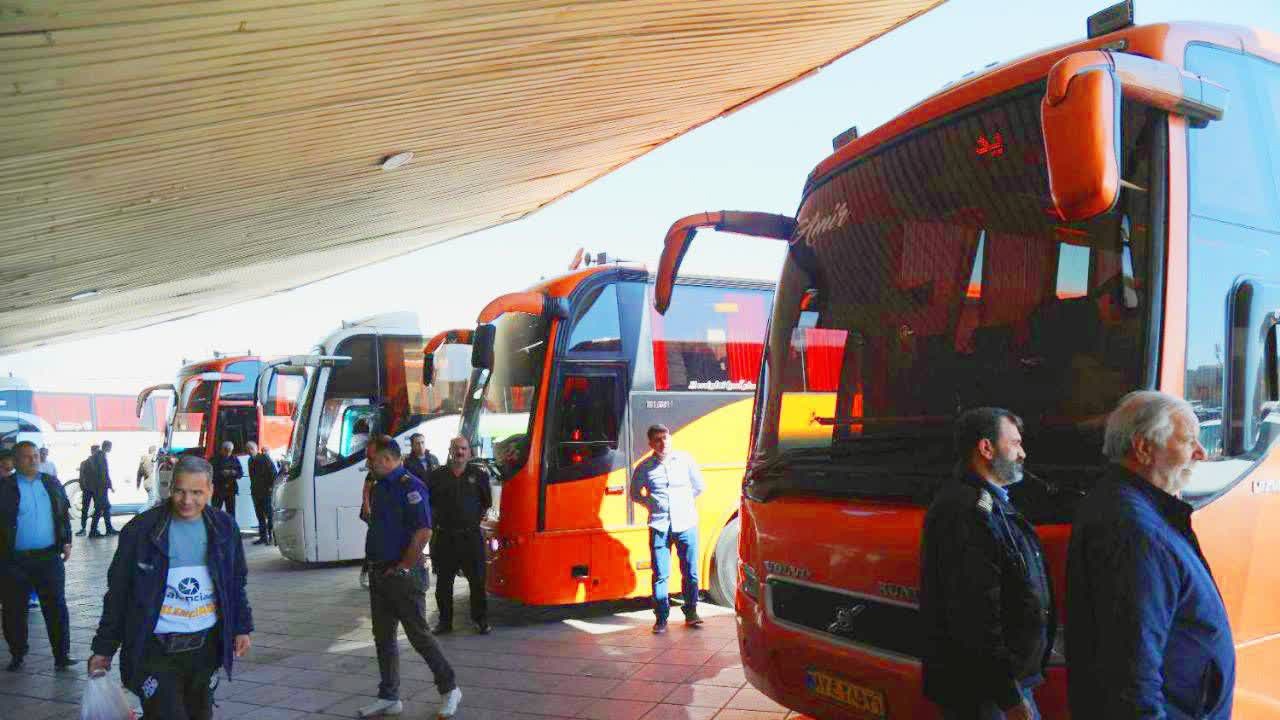 ناوگان مسافری البرز آماده اعزام زائران به مشهد در دهه آخر صفر